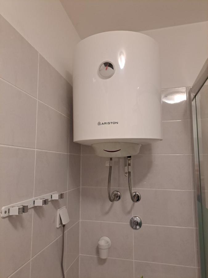 Mariposa, Apartment With Balcony, Private Parking In The Garage, Near The Biggest Shopping Center Mall Of 스플리트 외부 사진