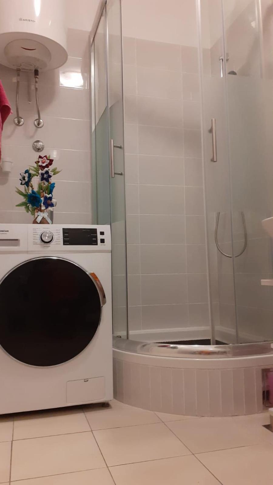 Mariposa, Apartment With Balcony, Private Parking In The Garage, Near The Biggest Shopping Center Mall Of 스플리트 외부 사진